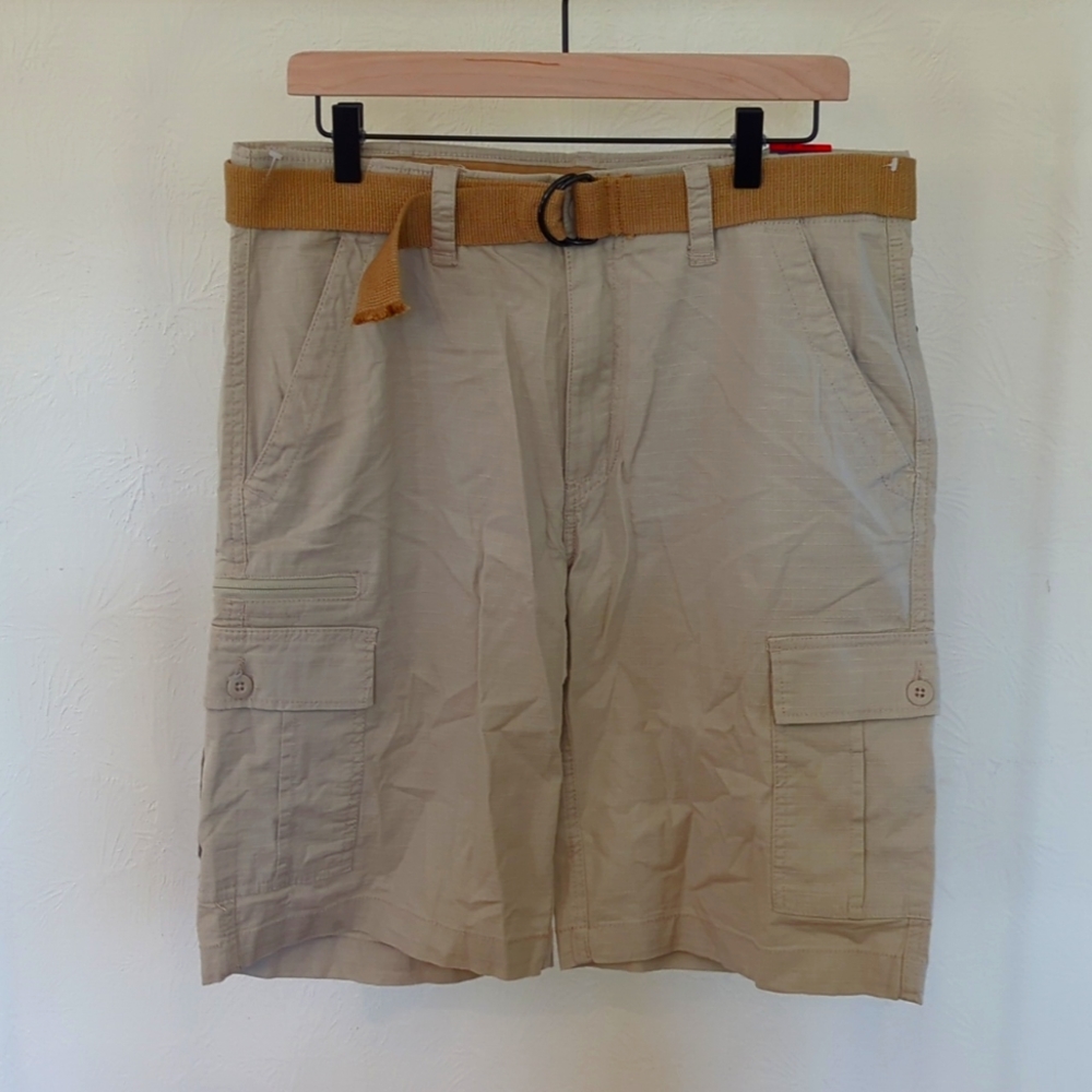 Wear First Men's Cargo Short with Belt